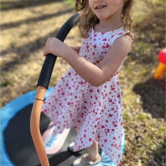 Gap Kids Handkerchief Hem Floral Dress - Picture 5 of 10